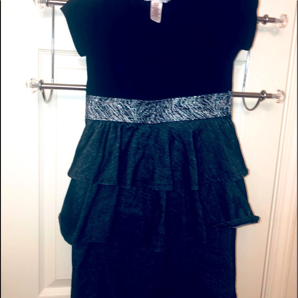 CHILDREN’S DRESS